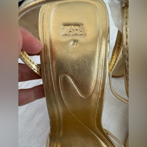 NWOT ZARA Gold Strappy High Heel Sandals - Picture 6 of 7